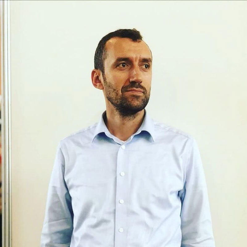 Цэй Махьир.